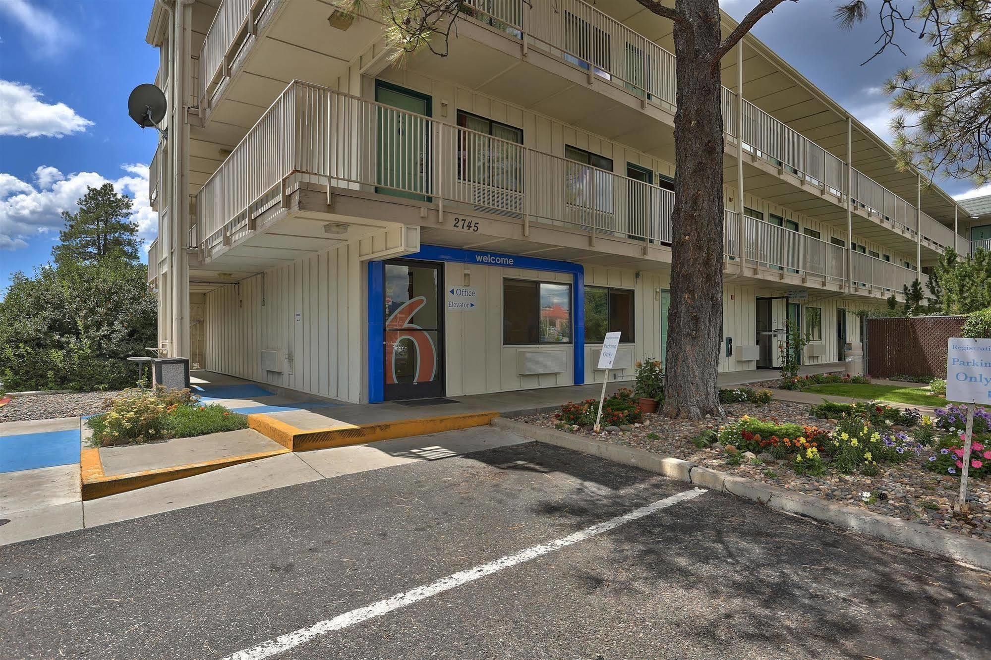 Motel 6-Flagstaff, Az - West - Woodland Village מראה חיצוני תמונה