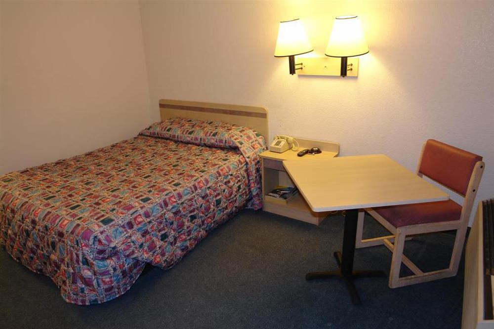 Motel 6-Flagstaff, Az - West - Woodland Village חדר תמונה